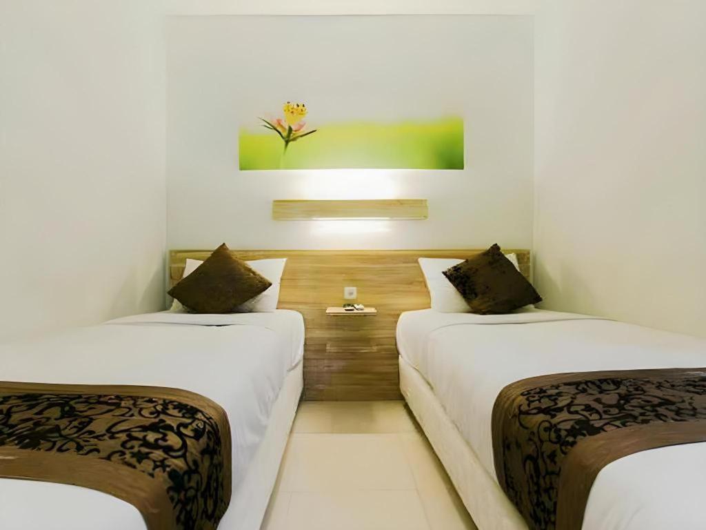 Life Puri Hotel Surabaya Gubeng Εξωτερικό φωτογραφία
